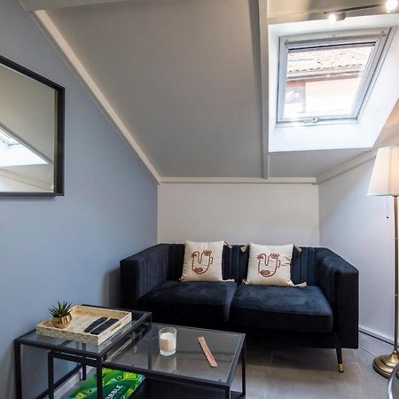 Nice T2 Apartment In The Heart Of The Old Town Of Annecy Near The Lake Bagian luar foto