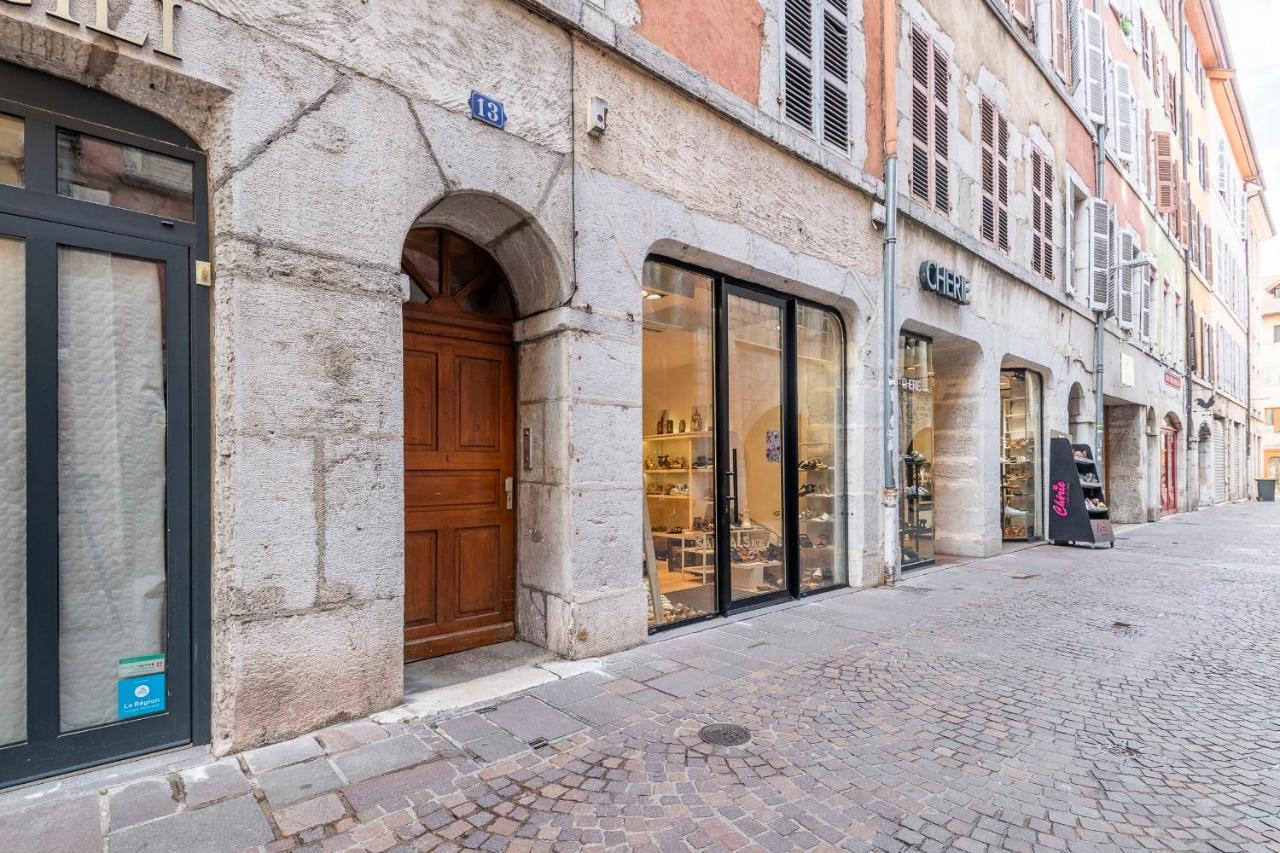 Nice T2 Apartment In The Heart Of The Old Town Of Annecy Near The Lake Bagian luar foto